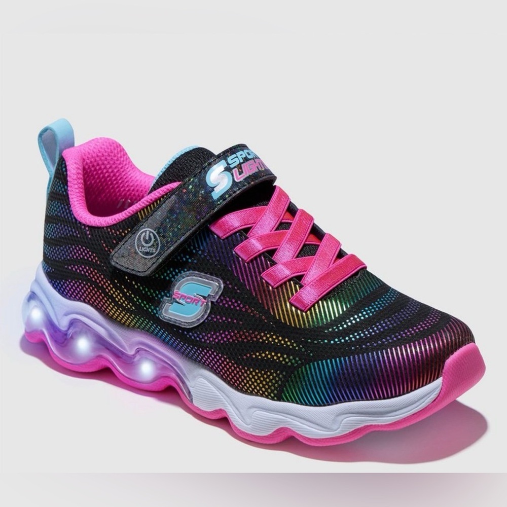 NWT girls light up Skechers S Sport sneakers light up Jazmin size 2